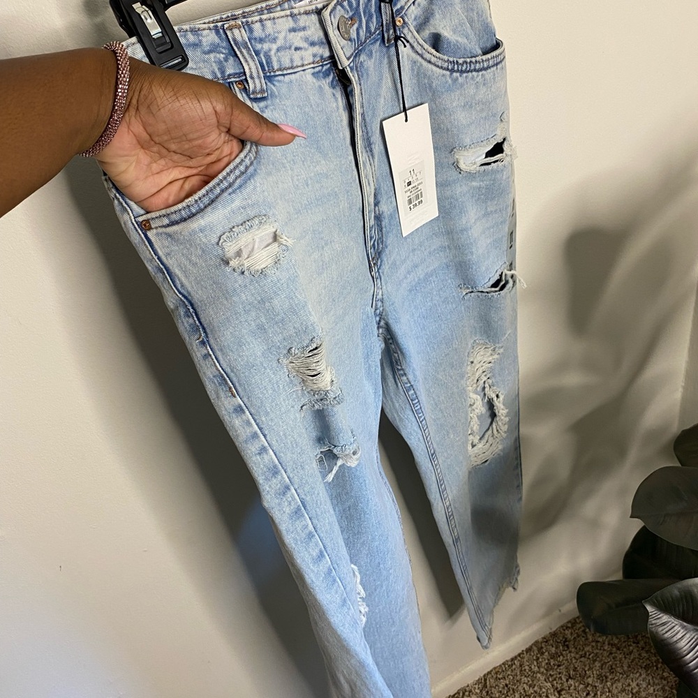 BRAND NEW MANDEE MOM JEANS